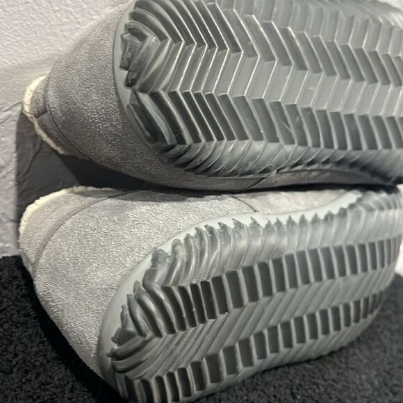 🔥🔥SOREL “DUDE MOC” Gray Suede Slippers Slip-On Loafers - Men Sz 12 - EXCELLENT - Picture 9 of 12